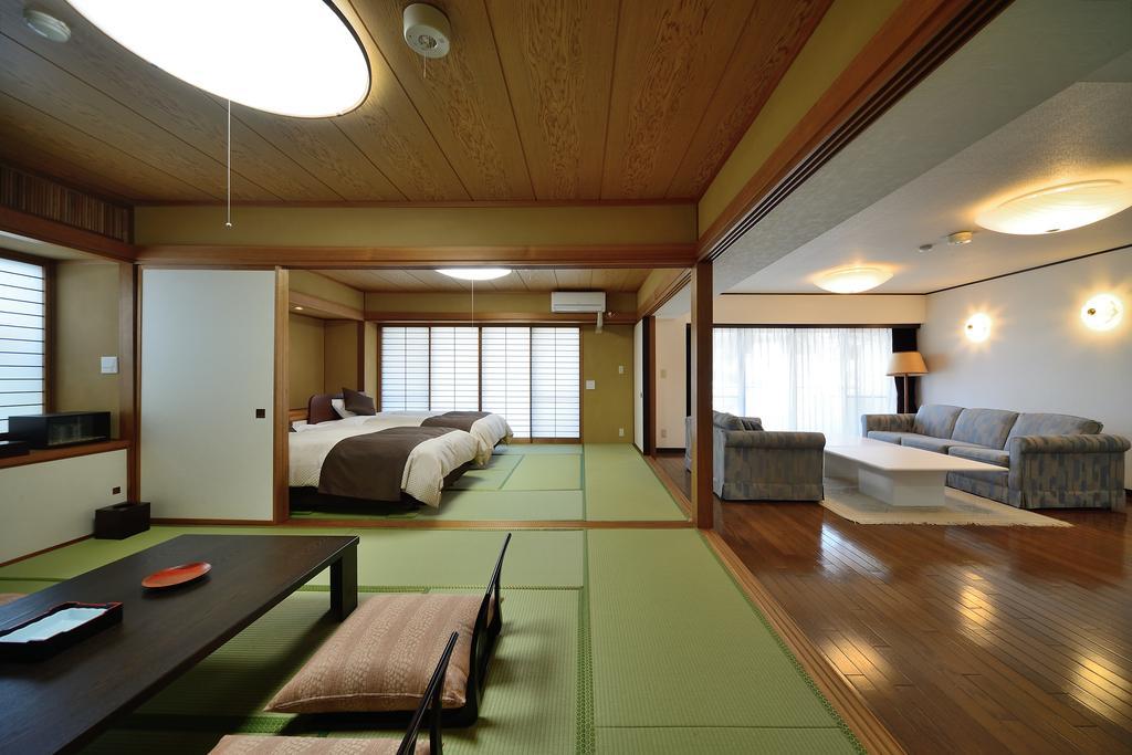 Hotel Showa Club 熱海市 エクステリア 写真